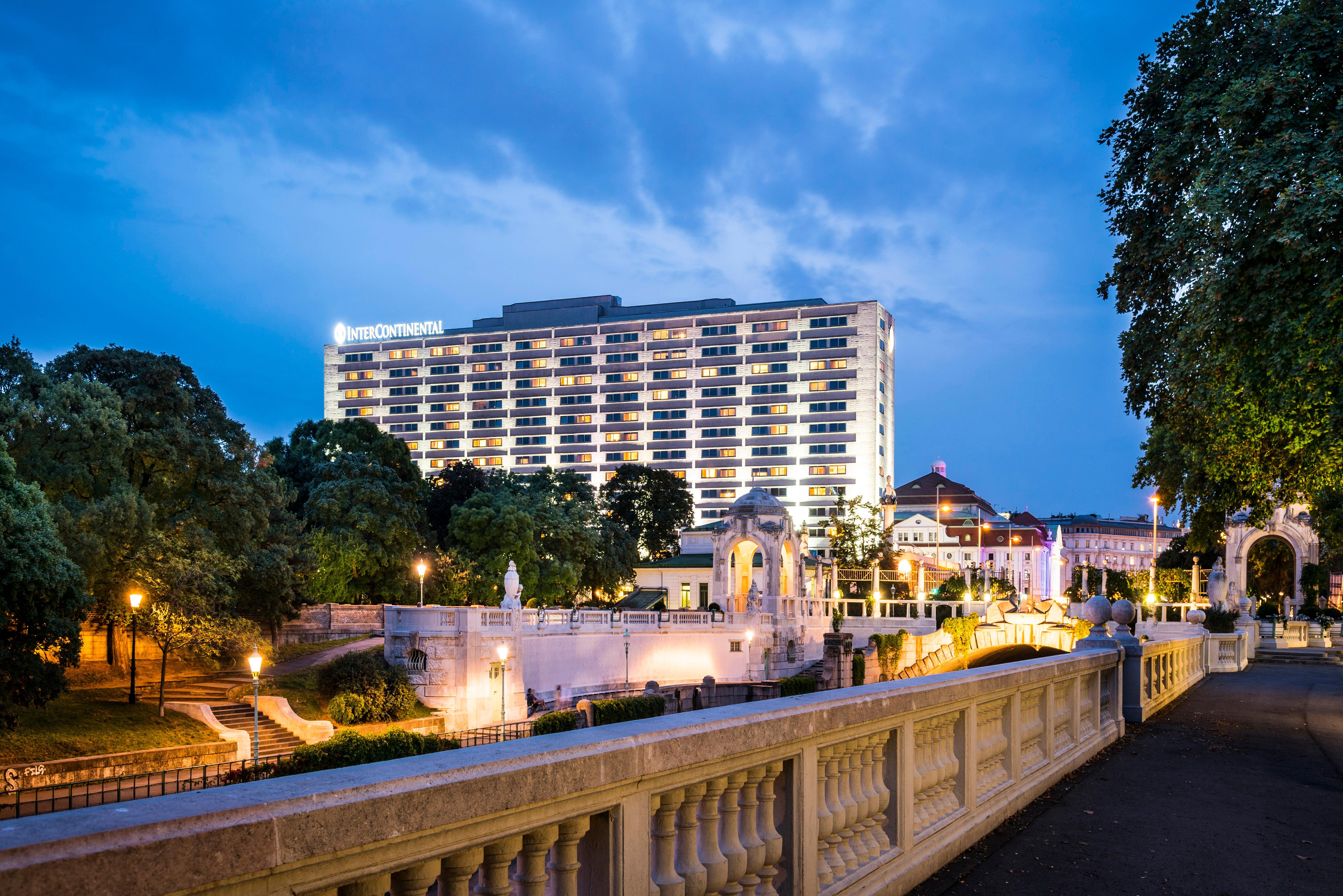 维也纳洲际酒店 外观 照片 The InterContinental Wien